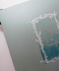 Alternative view of Hộp Sổ Kí Tên