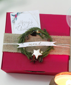 Hộp quà Christmas Wrealth 20x18x8 cm