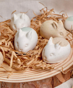 Alternative view of Xà phòng tạo hình thỏ