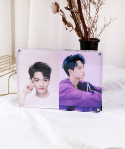 Khung hình acrylic 15,8x21 cm