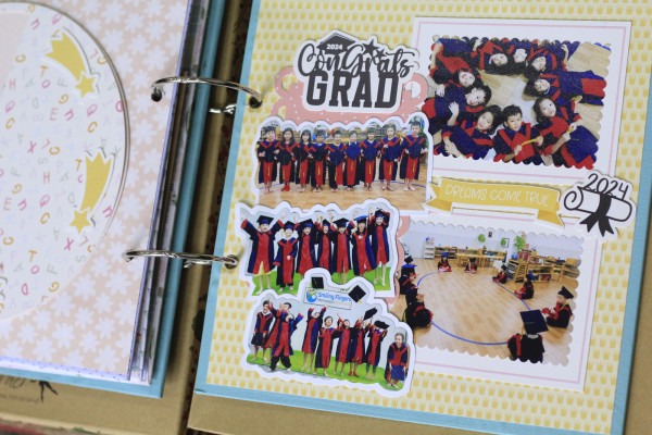 Scrapbook lưu ảnh chủ đề Tốt nghiệp cho bé - 2024